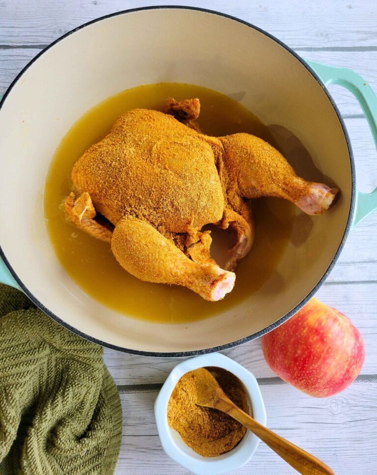 Oven-roasted chicken with an anti-inflammatory spice rub in apple juice